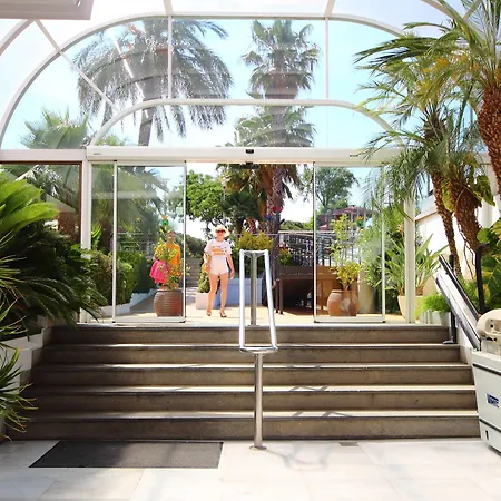 Don Angel & & Padel- Adults Recommended Szálloda