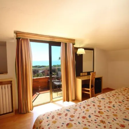 Don Angel & & Padel- Adults Recommended 3*