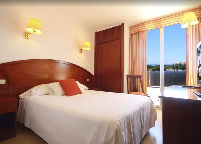 Don Angel & & Padel- Adults Recommended 3*